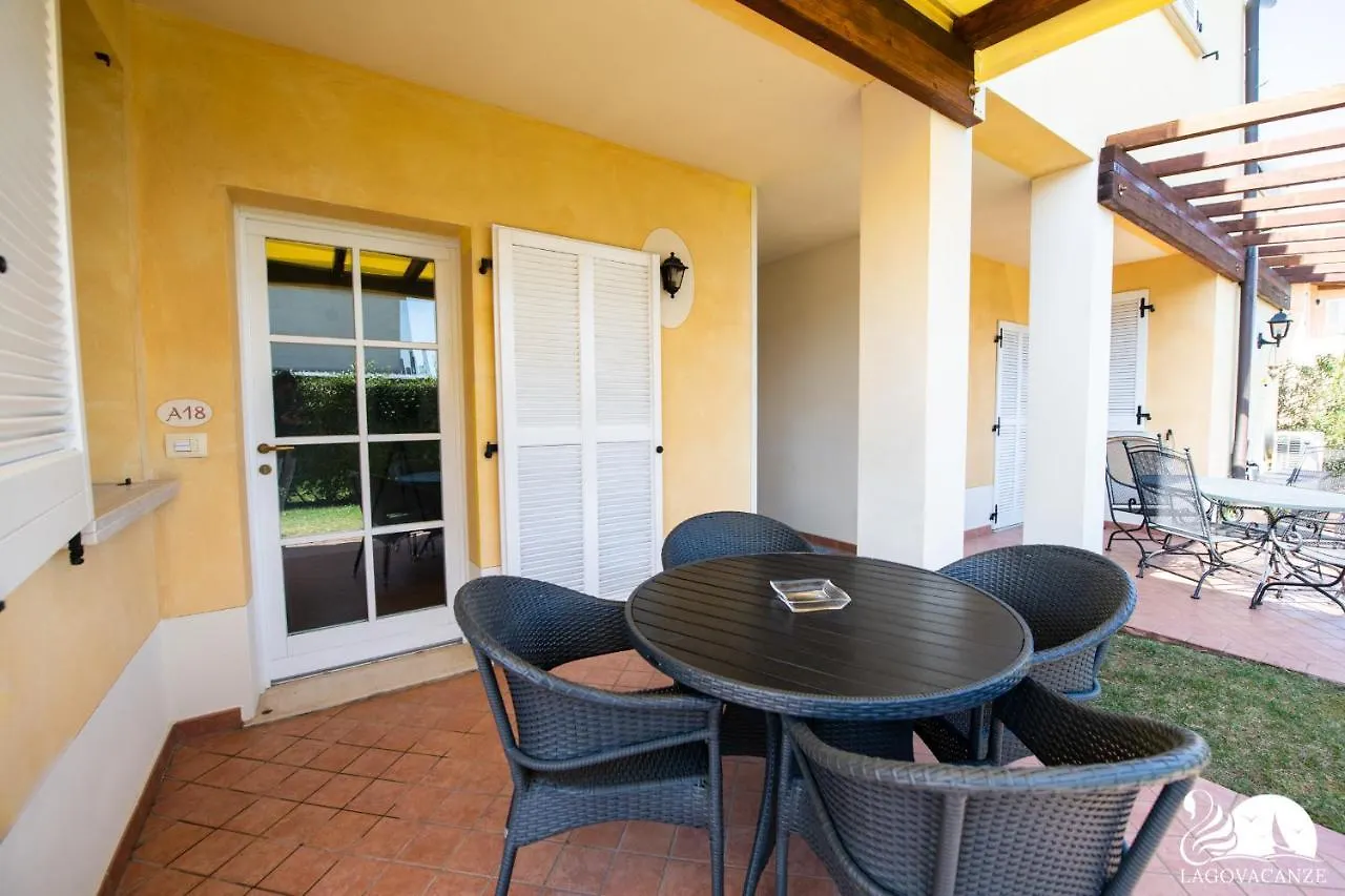 Appartamento Golf Resort Manerba del Garda 0*,